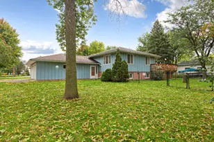 307 8th Ave SE, Mapleton, MN 56065 - Photo 1