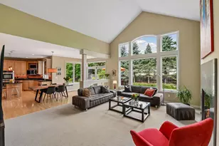 14478 Boulder Pointe Rd, Eden Prairie, MN 55347 - Photo 9