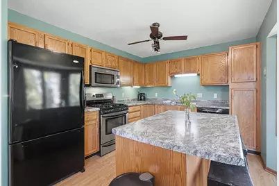 14600 Hallmark Drive, Apple Valley, MN 55124 - Photo 17