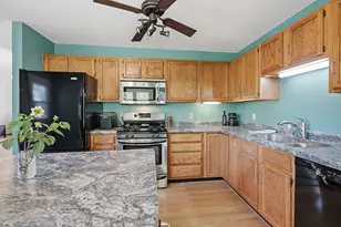 14600 Hallmark Dr, Apple Valley, MN 55124 - Photo 21