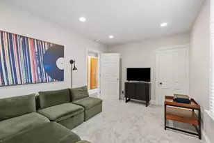 408 Laurel Ave, Saint Paul, MN 55102 - Photo 27