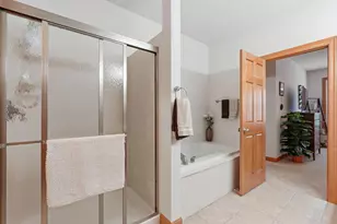 7147 Arthur Dr, Woodbury, MN 55125 - Photo 17