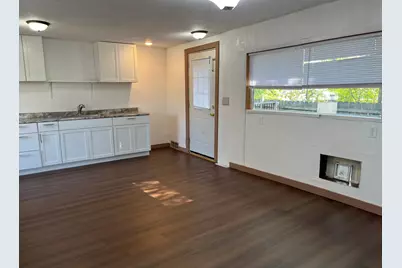 1653 Langley Avenue, Windom, MN 56101 - Photo 3