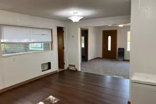 1653 Langley Ave, Windom, MN 56101 - Photo 5