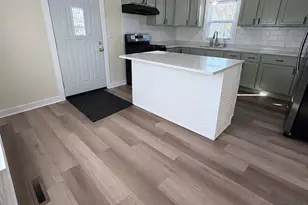 929 Barclay St, Saint Paul, MN 55106 - Photo 17