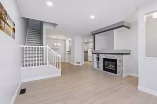 3210 Juniper Cir, Woodbury, MN 55125 - Photo 11