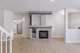 3210 Juniper Cir, Woodbury, MN 55125 - Photo 9