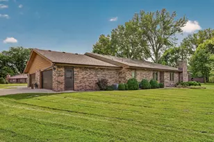 2241 Baihly Ln SW, Rochester, MN 55902 - Photo 1