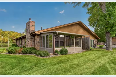 2241 Baihly Lane SW, Rochester, MN 55902 - Photo 3