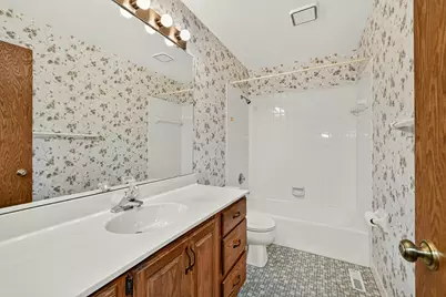 2241 Baihly Lane SW, Rochester, MN 55902 - Photo 19