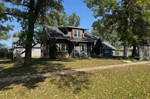 117 Zeh Street W, Thief River Falls, MN 56701 - Photo 1