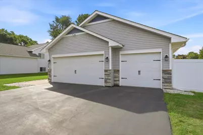 5209 49th Avenue N, Crystal, MN 55429 - Photo 3