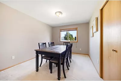 460 Minnesota Street NW, Hutchinson, MN 55350 - Photo 9