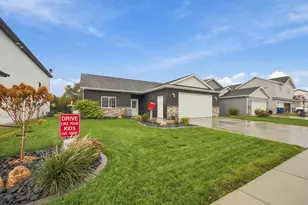 3613 30th St S, Moorhead, MN 56560 - Photo 1