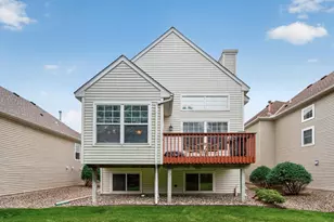 10154 Country Club Curve, Woodbury, MN 55129 - Photo 9
