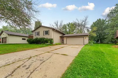 8 Aspen Court, Faribault, MN 55021 - Photo 3