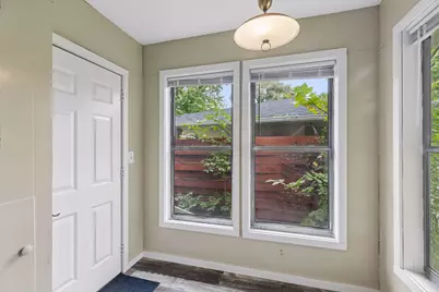 1814 McKnight Road N, Maplewood, MN 55109 - Photo 27