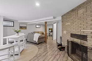 1814 McKnight Rd N, Maplewood, MN 55109 - Photo 31