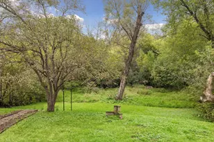 1814 McKnight Rd N, Maplewood, MN 55109 - Photo 59