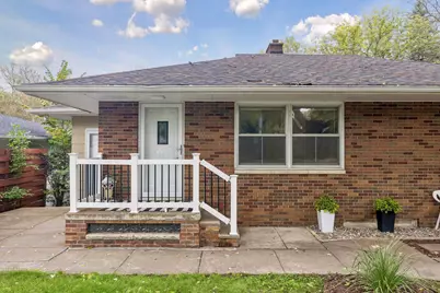 1814 McKnight Road N, Maplewood, MN 55109 - Photo 5