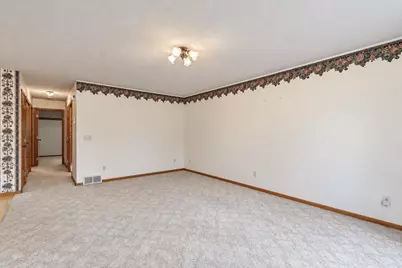 1327 S German Street, New Ulm, MN 56073 - Photo 7