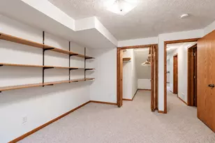 1327 S German St, New Ulm, MN 56073 - Photo 41