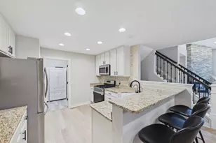 7974 Autumn Ridge Way, Chanhassen, MN 55317 - Photo 9
