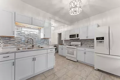 601 Sims Avenue, Saint Paul, MN 55130 - Photo 9