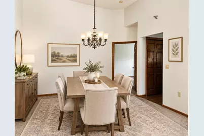 2488 Lockwood Drive #10, Mendota Heights, MN 55120 - Photo 9