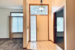 2488 Lockwood Dr, Mendota Heights, MN 55120 - Photo 3