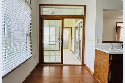 2488 Lockwood Drive #10, Mendota Heights, MN 55120 - Photo 11