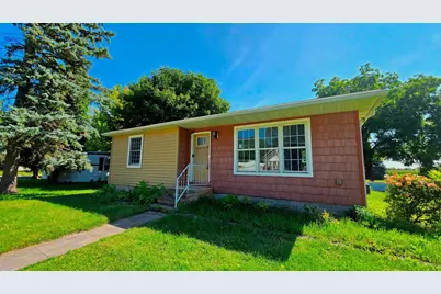 312 4th Street S, Gaylord, MN 55334 - Photo 1