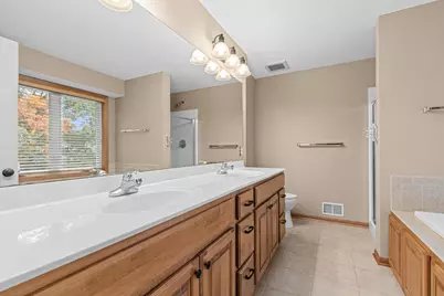 18194 87th Avenue N, Maple Grove, MN 55311 - Photo 19