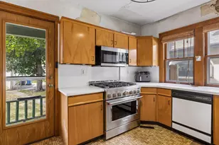 2740 41st Ave S, Minneapolis, MN 55406 - Photo 9