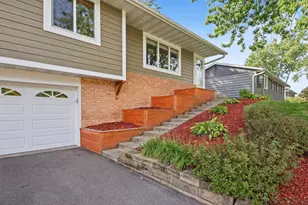 1311 20th St W, Hastings, MN 55033 - Photo 3
