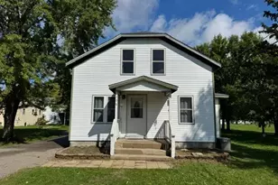 106 Cedar Ave NE, Wadena, MN 56482 - Photo 1