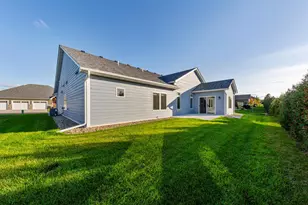 510 River Vly Ln, Dundas, MN 55019 - Photo 5