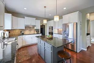 10520 Pinnacle Way, Woodbury, MN 55129 - Photo 11
