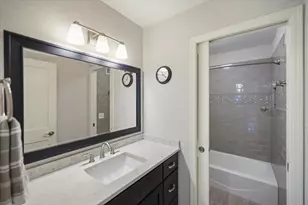 10520 Pinnacle Way, Woodbury, MN 55129 - Photo 29