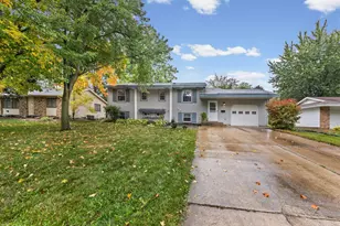 5421 Xylon Ave N, New Hope, MN 55428 - Photo 3