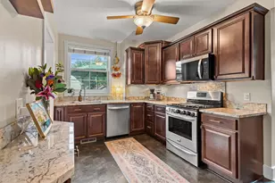 870 Randolph Ave, Saint Paul, MN 55102 - Photo 15