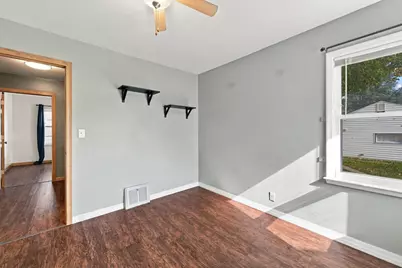 5242 Irving Avenue N, Minneapolis, MN 55430 - Photo 17