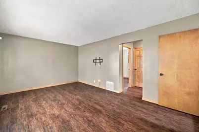 5242 Irving Avenue N, Minneapolis, MN 55430 - Photo 3