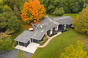 2221 Hillside Ln SW, Rochester, MN 55902 - Photo 9