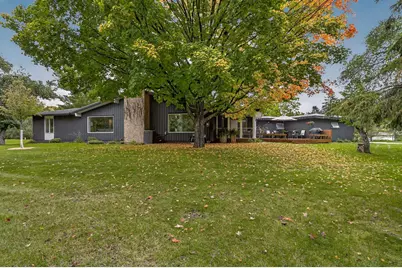 2221 Hillside Lane SW, Rochester, MN 55902 - Photo 5