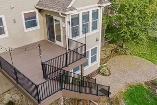1711 Deephaven Dr, Woodbury, MN 55129 - Photo 19