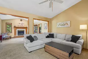 9126 Windsor Ln N, Brooklyn Park, MN 55443 - Photo 3