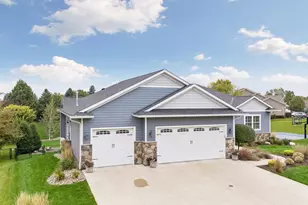 1610 Manchester Pl, Waconia, MN 55387 - Photo 1