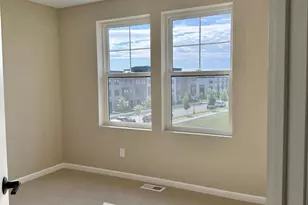 2273 Beechwood Ave, Saint Paul, MN 55116 - Photo 21