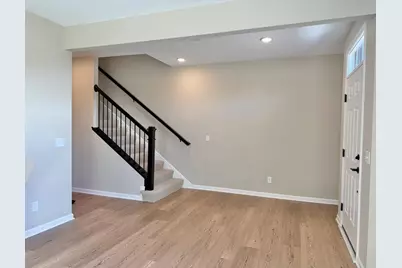 2273 Beechwood Avenue, Saint Paul, MN 55116 - Photo 9